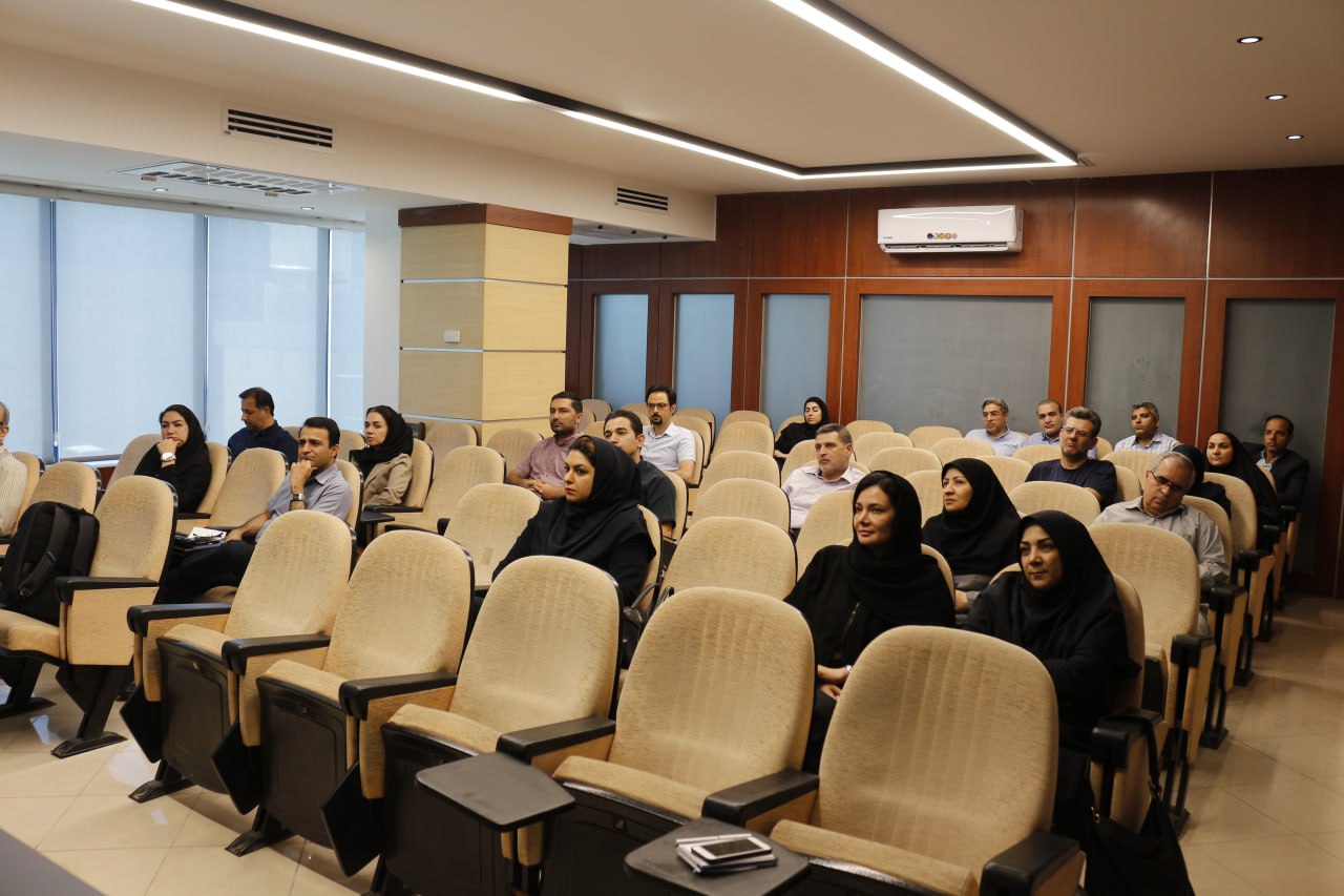 گزارش چهارمین جلسه کارگروه مدیریت منابع انسانی و روابط کار